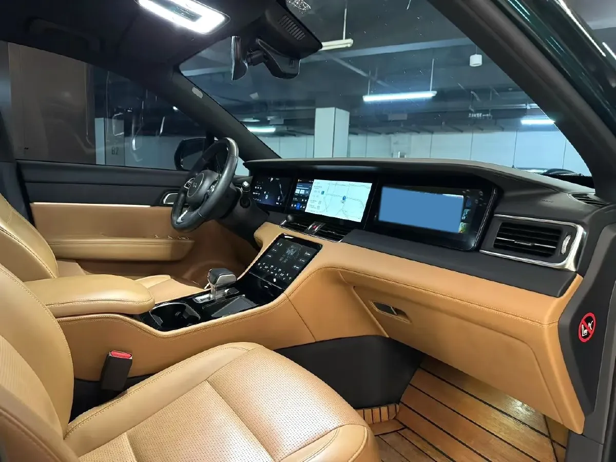 2021 Li ONE Range Extended 131HP REEV 40.5KWH,autocango,china used car exporter,china ev exporter,chinese used car exporter,chinese used ev exporter