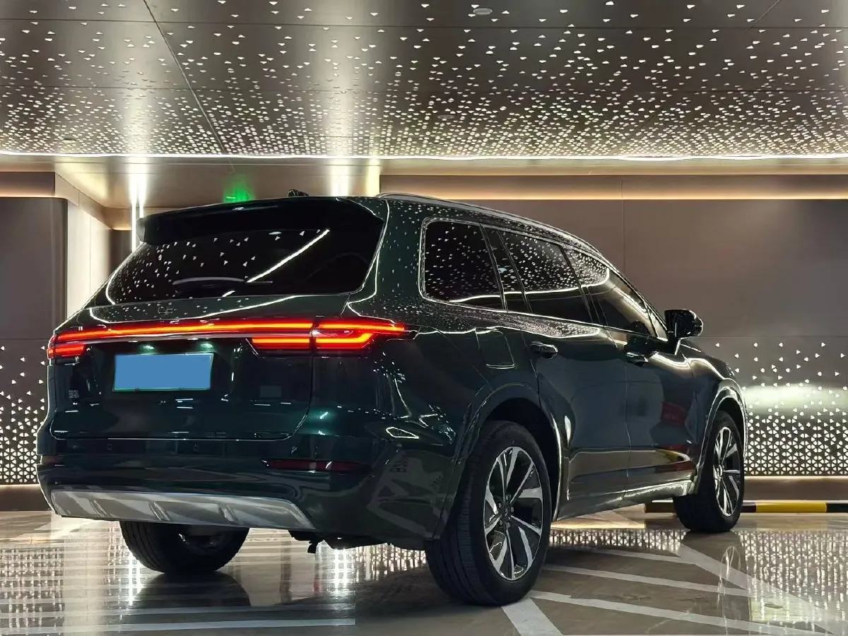 2021 Li ONE Range Extended 131HP REEV 40.5KWH,autocango,china used car exporter,china ev exporter,chinese used car exporter,chinese used ev exporter