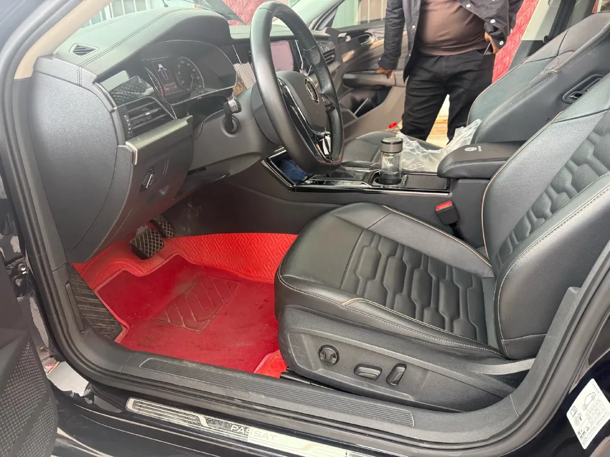 2020 Volkswagen Passat 2.0T 186HP L4 7DCT,autocango,china used car exporter,china ev exporter,chinese used car exporter,chinese used ev exporter