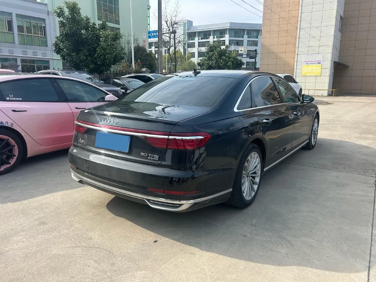 2021 Audi A8 3.0T 286HP V6 8AT,autocango,china used car exporter,china ev exporter,chinese used car exporter,chinese used ev exporter