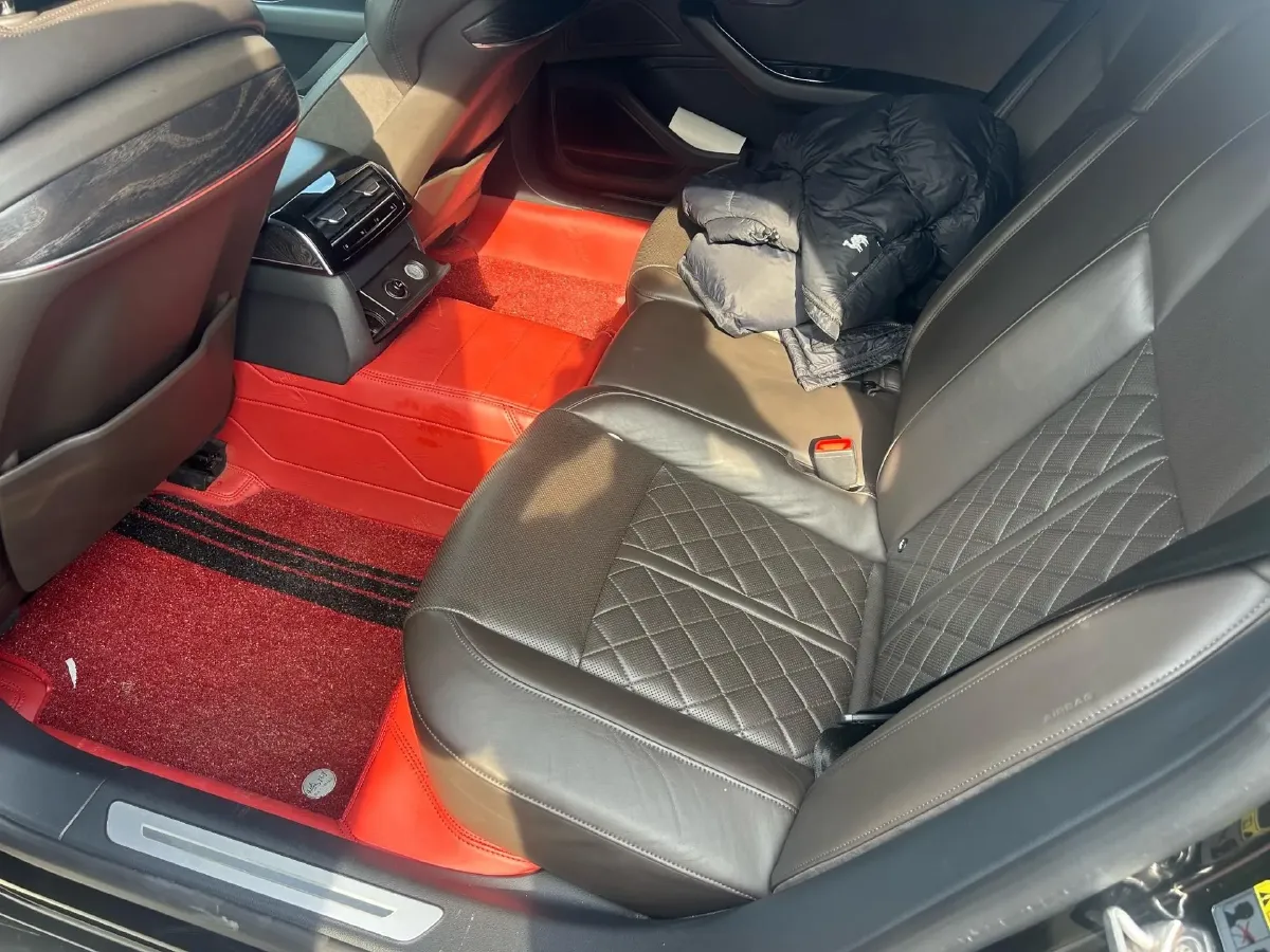 2021 Audi A8 3.0T 286HP V6 8AT,autocango,china used car exporter,china ev exporter,chinese used car exporter,chinese used ev exporter