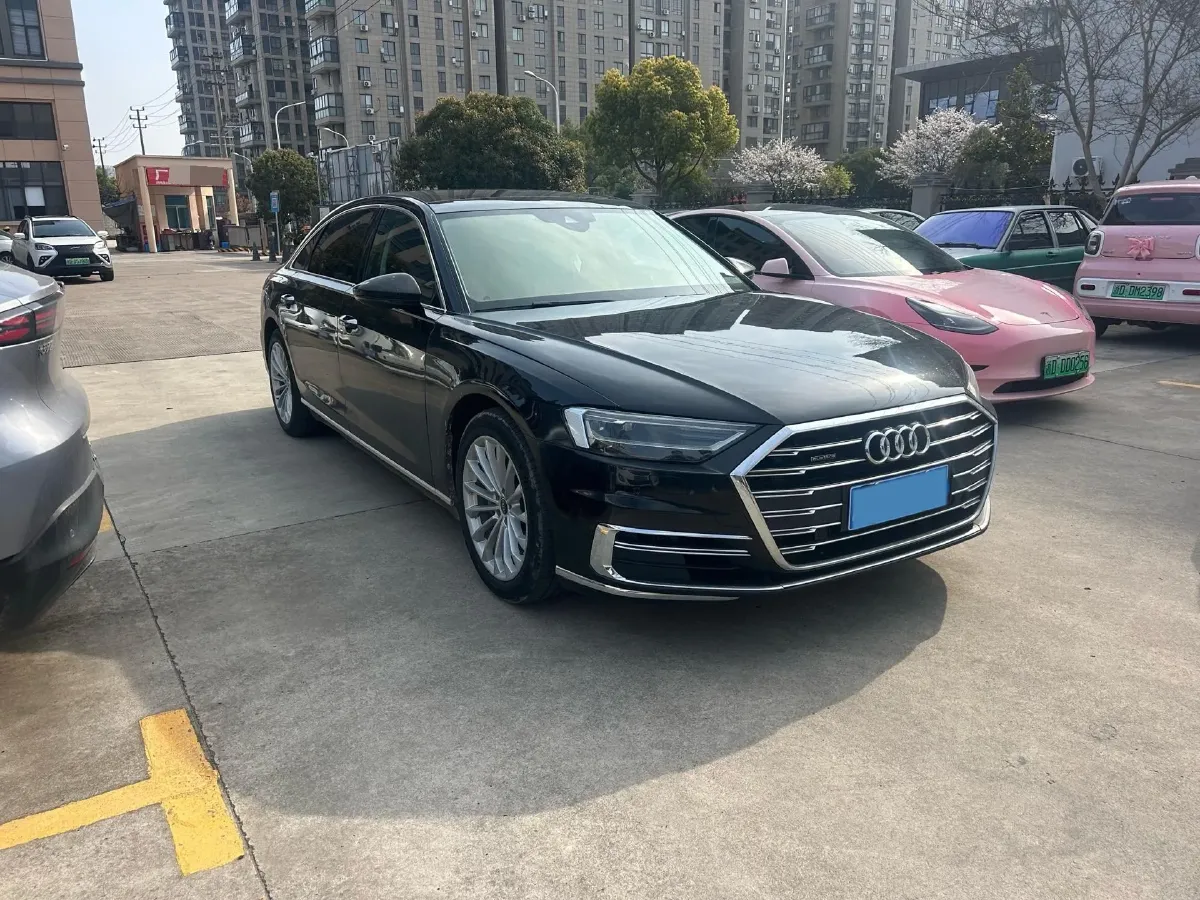 2021 Audi A8 3.0T 286HP V6 8AT,autocango,china used car exporter,china ev exporter,chinese used car exporter,chinese used ev exporter