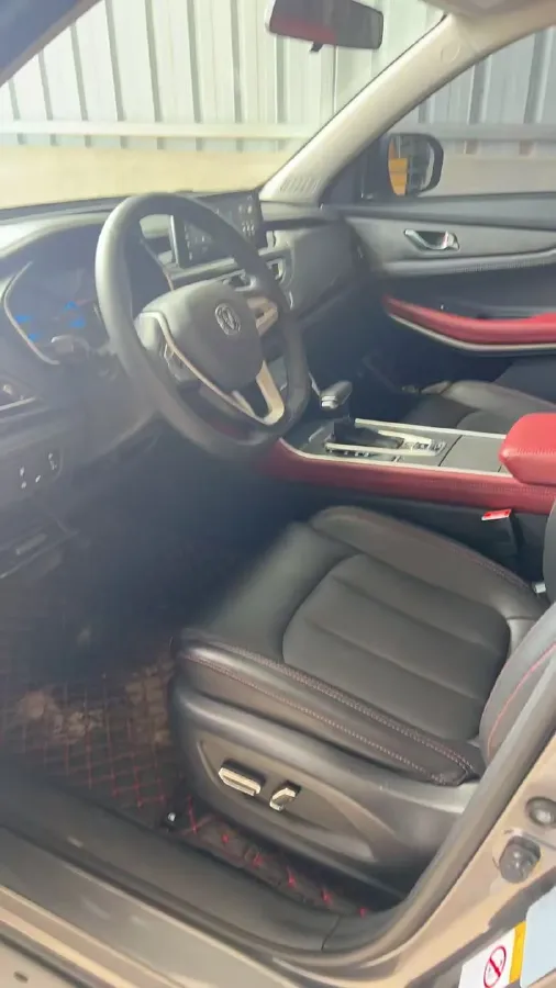 2022 ChangAn CS75 1.5T 180HP L4 7DCT,autocango,china used car exporter,china ev exporter,chinese used car exporter,chinese used ev exporter