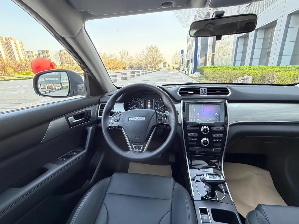 2018 Haval H2 1.5T 150HP L4 7DCT,autocango,china used car exporter,china ev exporter,chinese used car exporter,chinese used ev exporter