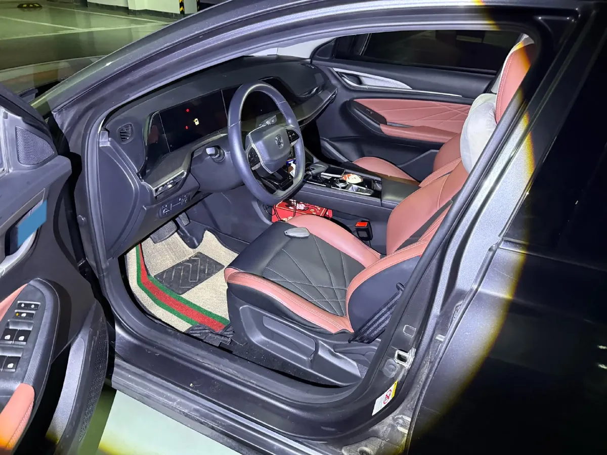 2022 ChangAn Eado 1.4T 160HP L4 7DCT,autocango,china used car exporter,china ev exporter,chinese used car exporter,chinese used ev exporter