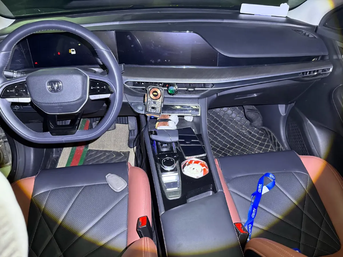 2022 ChangAn Eado 1.4T 160HP L4 7DCT,autocango,china used car exporter,china ev exporter,chinese used car exporter,chinese used ev exporter