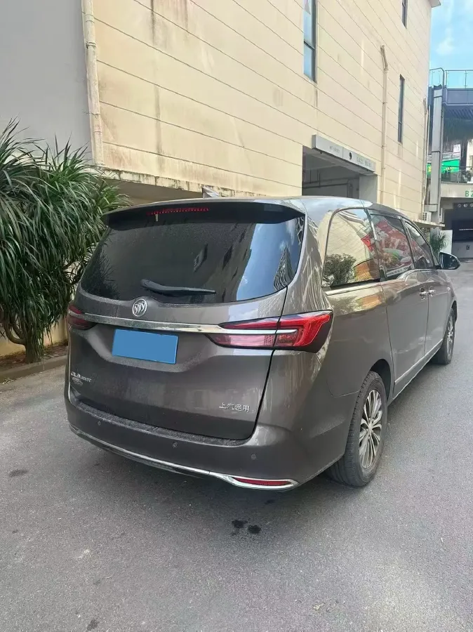 2021 Buick GL8 2.0T 237HP L4 9AT,autocango,china used car exporter,china ev exporter,chinese used car exporter,chinese used ev exporter