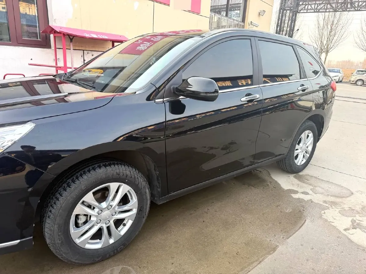 2023 Haval M6 1.5T 150HP L4 7DCT,autocango,china used car exporter,china ev exporter,chinese used car exporter,chinese used ev exporter