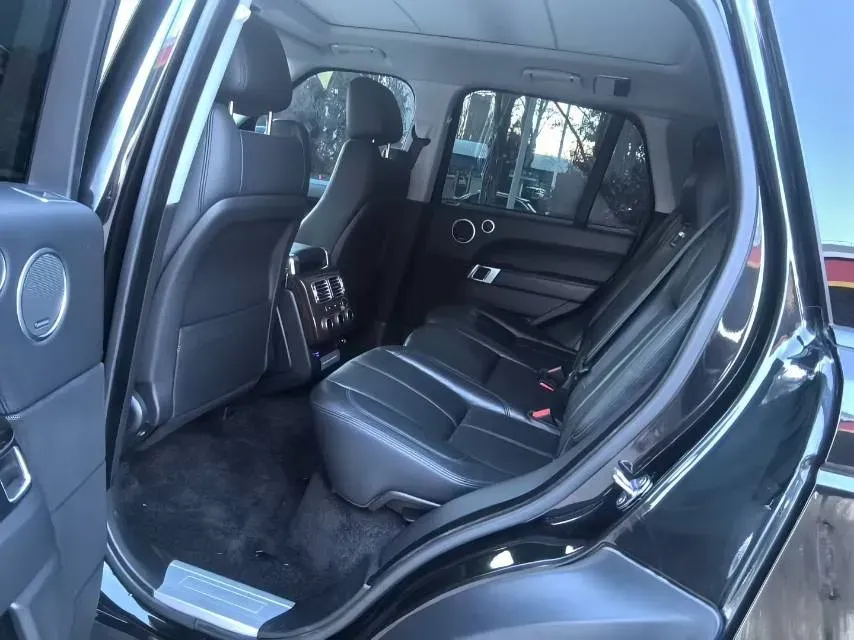 2017 Land Rover Range Rover 3.0T 340HP V6 8AT,autocango,china used car exporter,china ev exporter,chinese used car exporter,chinese used ev exporter