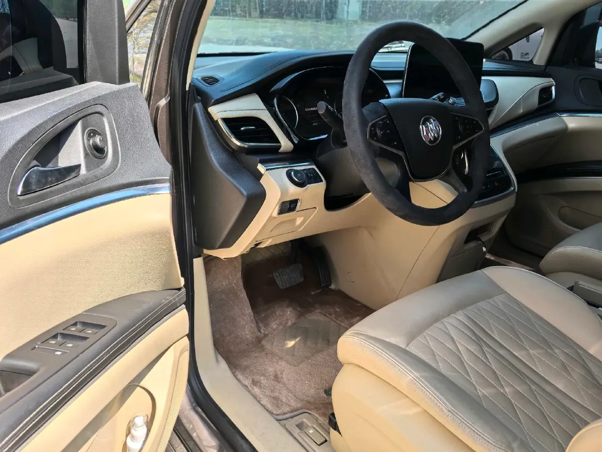 2023 Buick GL8 2.0T 237HP L4 9AT,autocango,china used car exporter,china ev exporter,chinese used car exporter,chinese used ev exporter