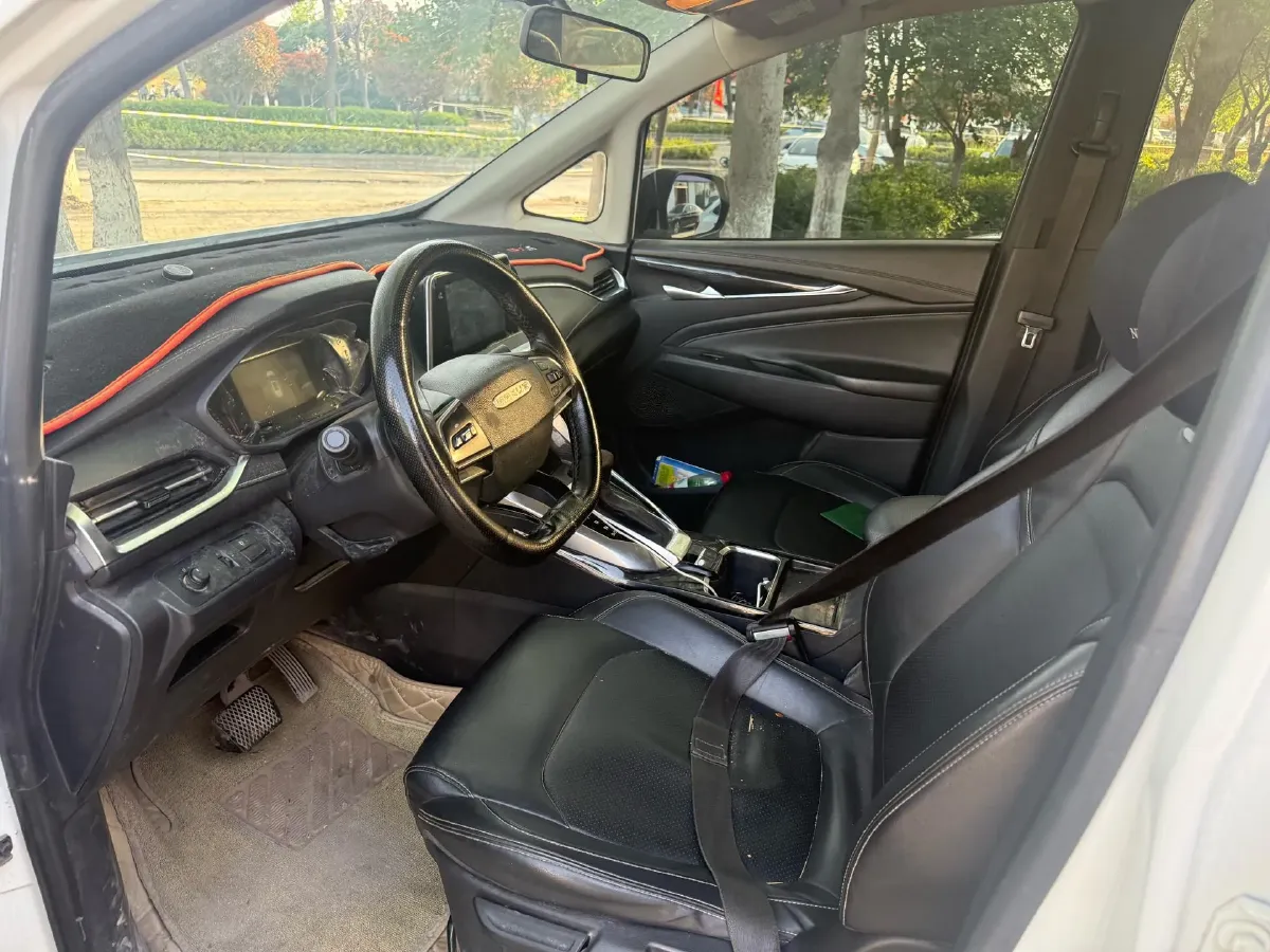 2021 MAXUS G50 1.5T 169HP L4 7DCT,autocango,china used car exporter,china ev exporter,chinese used car exporter,chinese used ev exporter