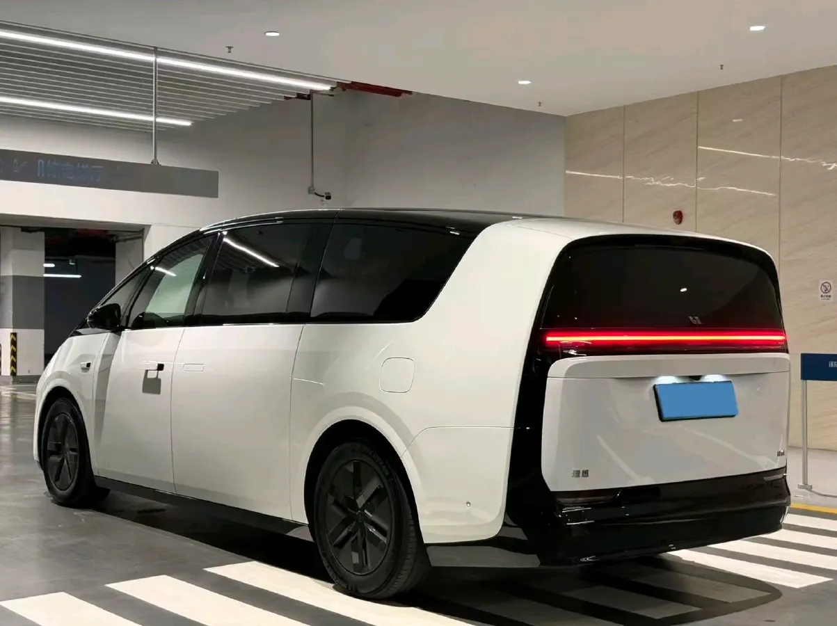 2024 Li MEGA BEV 102.7KWH,autocango,china used car exporter,china ev exporter,chinese used car exporter,chinese used ev exporter