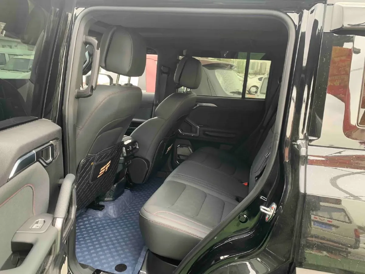 2023 Jetour Traveller 2.0T 254HP L4 7DCT,autocango,china used car exporter,china ev exporter,chinese used car exporter,chinese used ev exporter