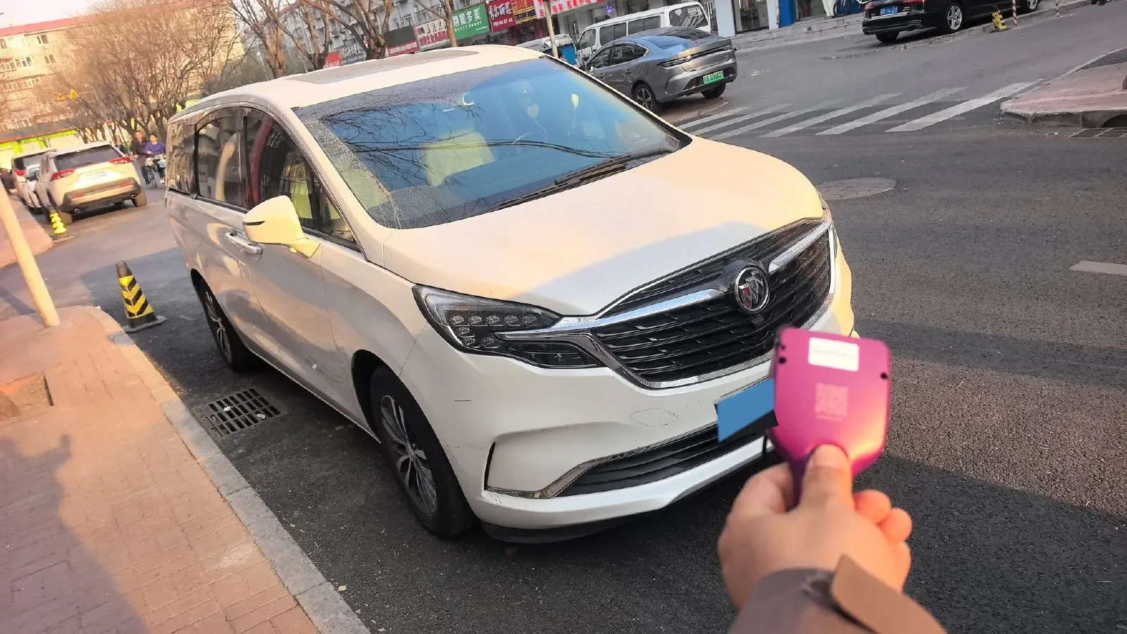 2021 Buick GL8 2.0T 237HP L4 9AT,autocango,china used car exporter,china ev exporter,chinese used car exporter,chinese used ev exporter