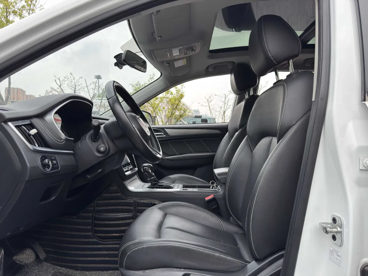 2020 Roewe RX5 1.5T 169HP L4 7DCT,autocango,china used car exporter,china ev exporter,chinese used car exporter,chinese used ev exporter