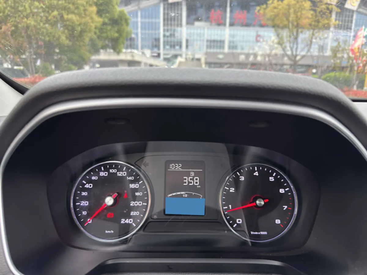 2020 Roewe RX5 1.5T 169HP L4 7DCT,autocango,china used car exporter,china ev exporter,chinese used car exporter,chinese used ev exporter