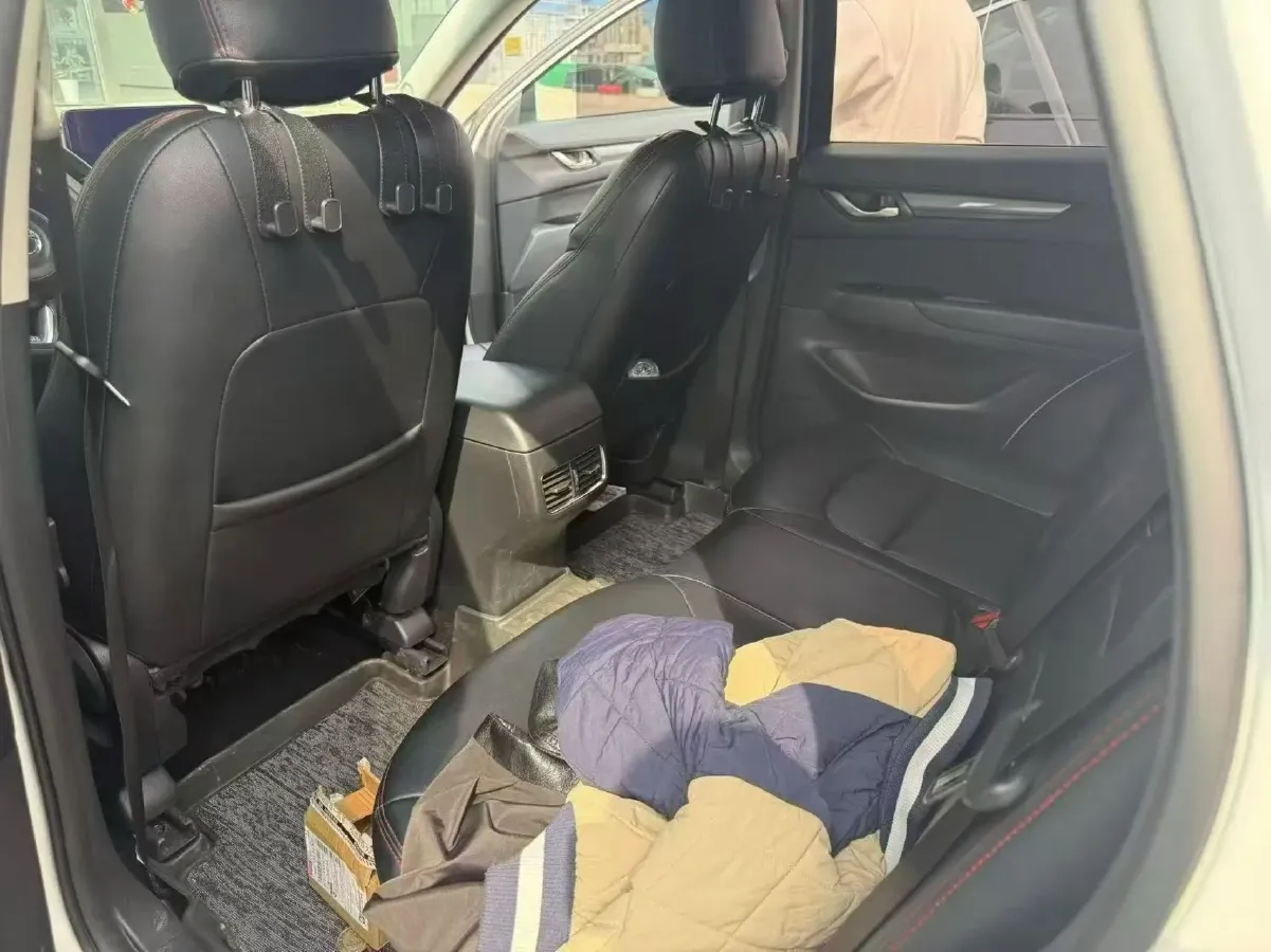 2022 Hyundai Tucson 2.0L 150HP L4 6AT Hybrid,autocango,china used car exporter,china ev exporter,chinese used car exporter,chinese used ev exporter