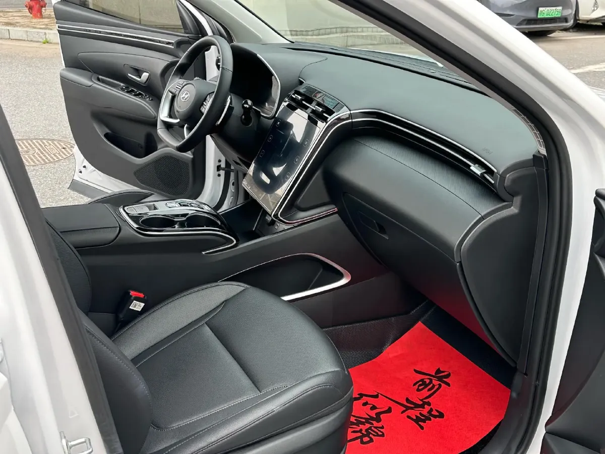 2023 Hyundai Tucson 1.5T 200HP L4 8AT,autocango,china used car exporter,china ev exporter,chinese used car exporter,chinese used ev exporter