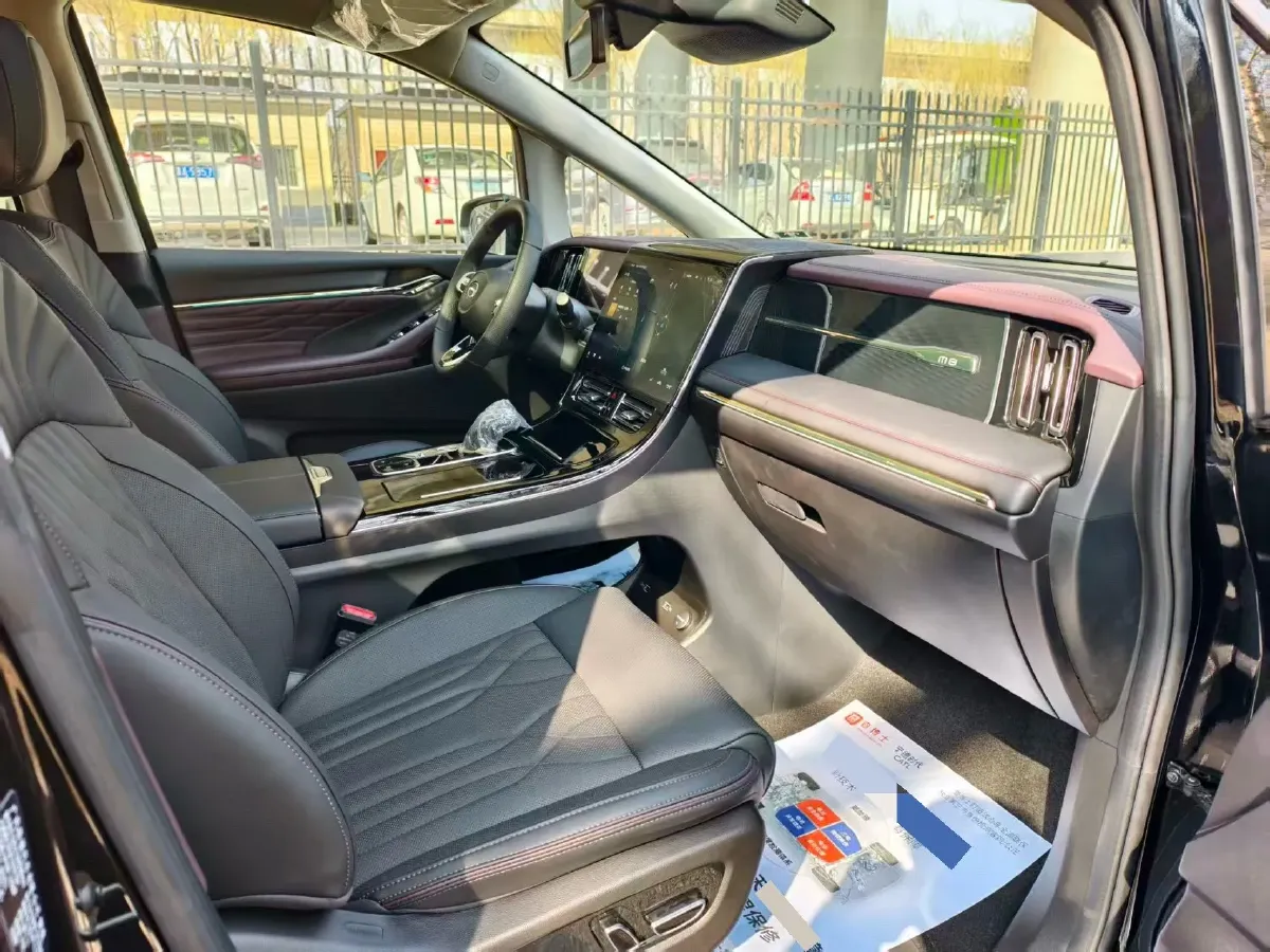 2024 GAC Trumpchi M8 2.0T 190HP L4 2DHT Hybrid,autocango,china used car exporter,china ev exporter,chinese used car exporter,chinese used ev exporter