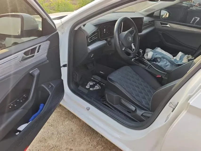 2023 Volkswagen Sagitar 1.4T 150HP L4 7DCT,autocango,china used car exporter,china ev exporter,chinese used car exporter,chinese used ev exporter