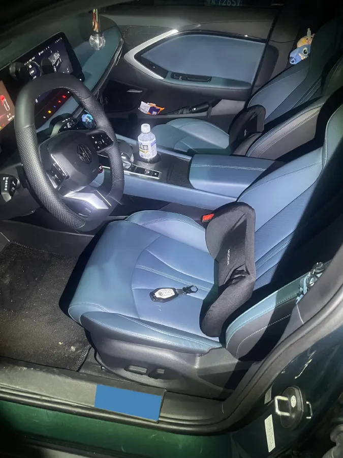 2025 MG 7 1.5T 188HP L4 7DCT,autocango,china used car exporter,china ev exporter,chinese used car exporter,chinese used ev exporter