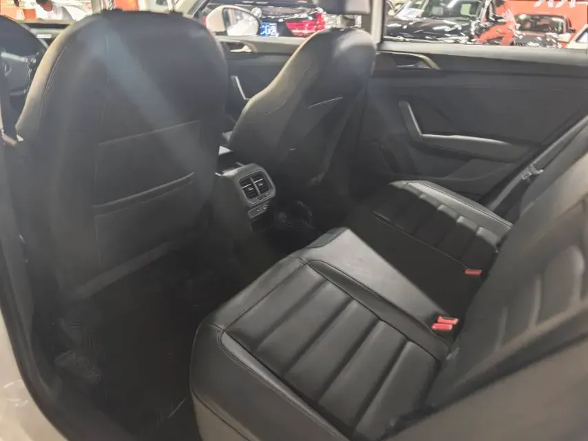 2021 Volkswagen Tharu 1.4T 150HP L4 7DCT,autocango,china used car exporter,china ev exporter,chinese used car exporter,chinese used ev exporter