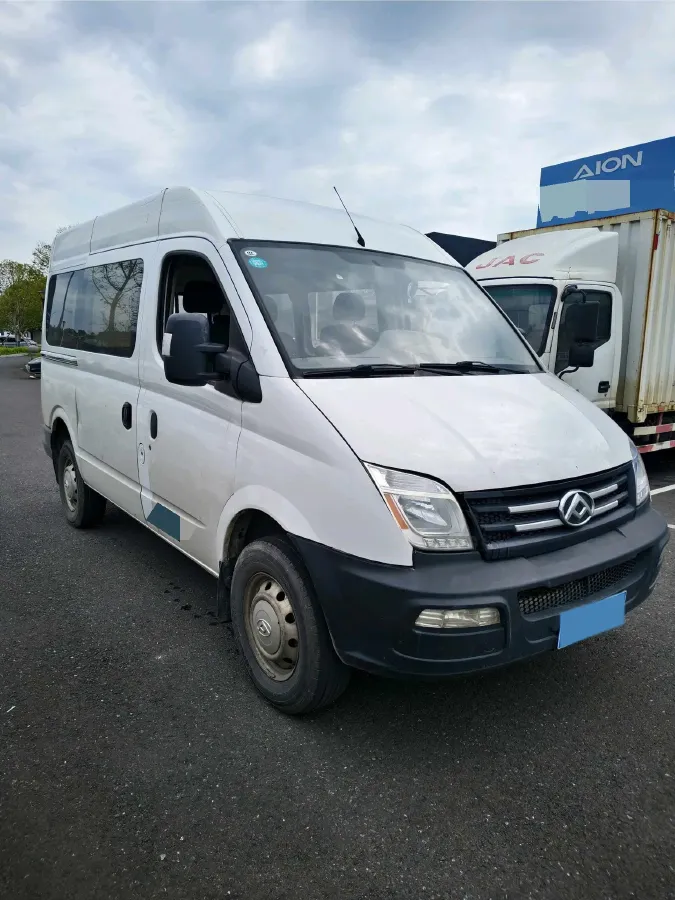 2021 MAXUS XinTu V80 2.0T 139HP L4 6MT,autocango,china used car exporter,china ev exporter,chinese used car exporter,chinese used ev exporter