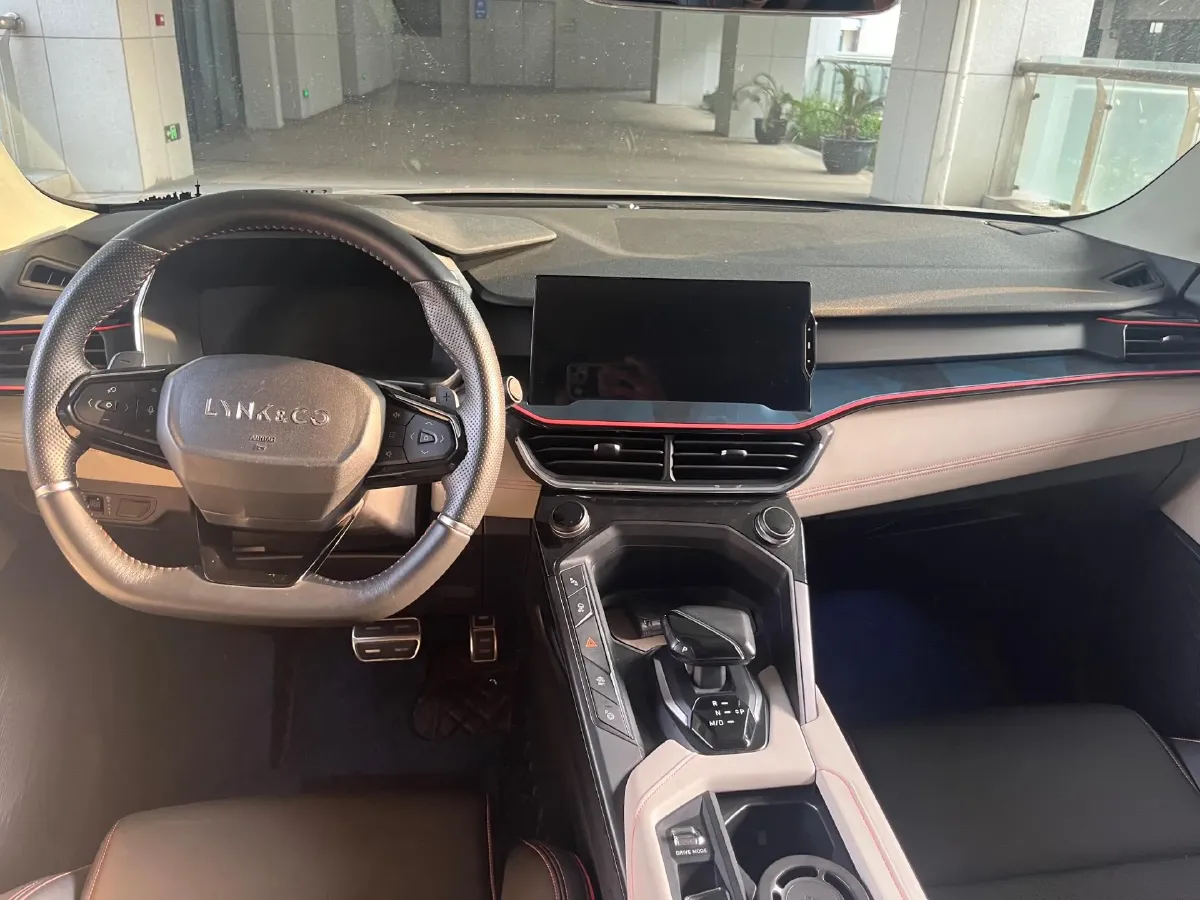 2020 LYNK&CO 06 1.5T 177HP L3 7DCT,autocango,china used car exporter,china ev exporter,chinese used car exporter,chinese used ev exporter