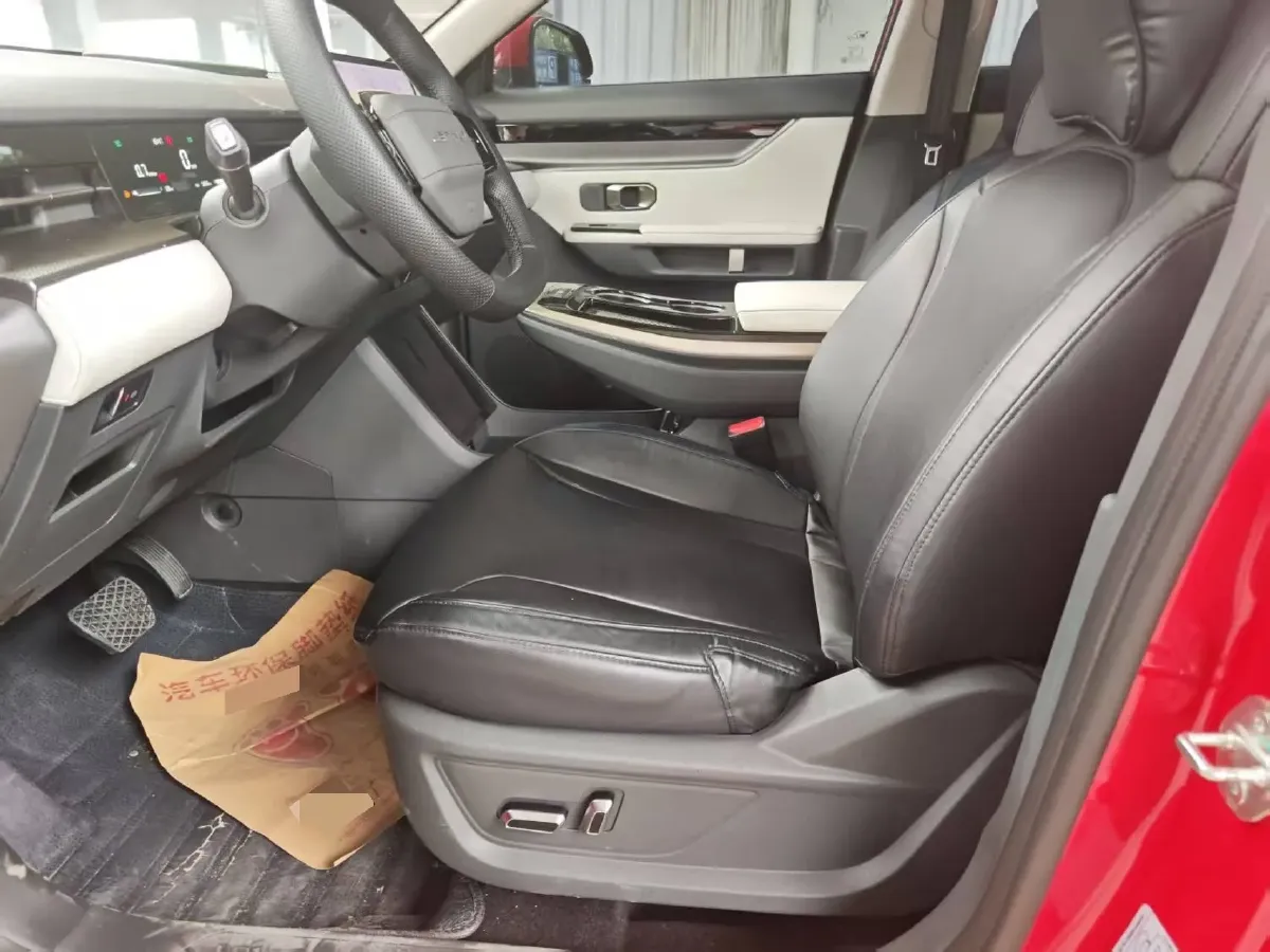 2022 Jetour DASHING 1.6T 197HP L4 7DCT,autocango,china used car exporter,china ev exporter,chinese used car exporter,chinese used ev exporter