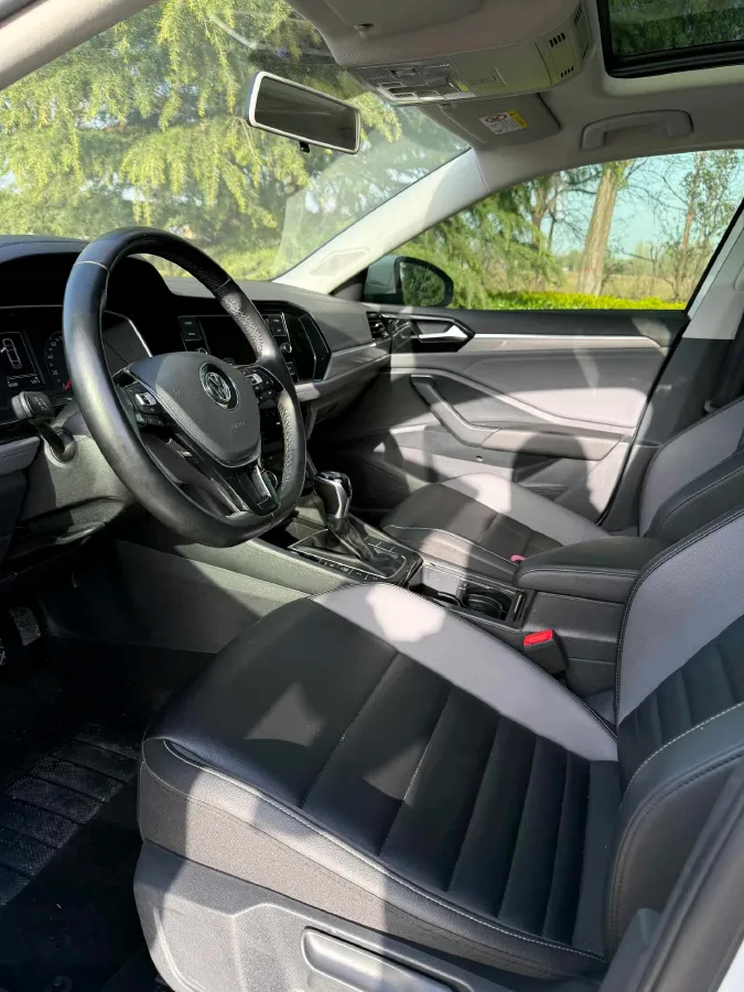 2020 Volkswagen Sagitar 1.2T 116HP L4 7DCT,autocango,china used car exporter,china ev exporter,chinese used car exporter,chinese used ev exporter