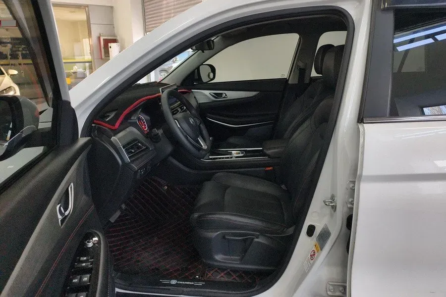 2020 ChangAn CS75 1.5T 178HP L4 7DCT,autocango,china used car exporter,china ev exporter,chinese used car exporter,chinese used ev exporter