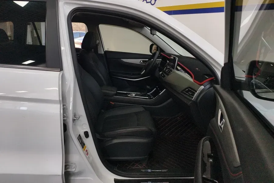 2020 ChangAn CS75 1.5T 178HP L4 7DCT,autocango,china used car exporter,china ev exporter,chinese used car exporter,chinese used ev exporter