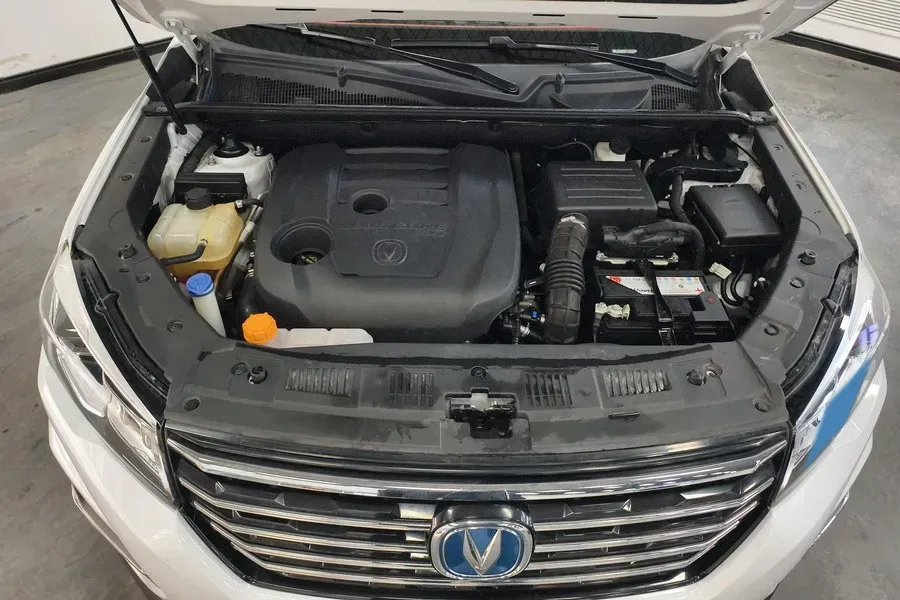 2020 ChangAn CS75 1.5T 178HP L4 7DCT,autocango,china used car exporter,china ev exporter,chinese used car exporter,chinese used ev exporter