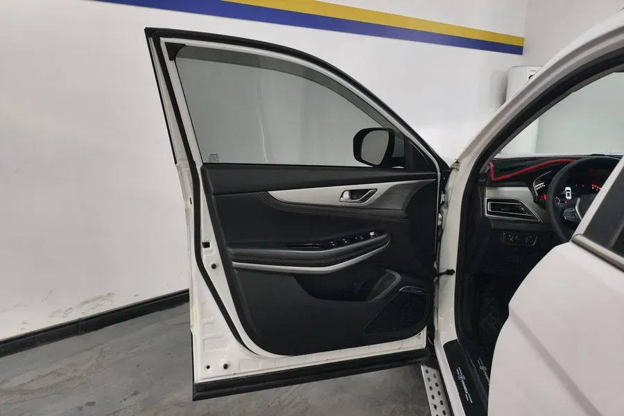 2020 ChangAn CS75 1.5T 178HP L4 7DCT,autocango,china used car exporter,china ev exporter,chinese used car exporter,chinese used ev exporter