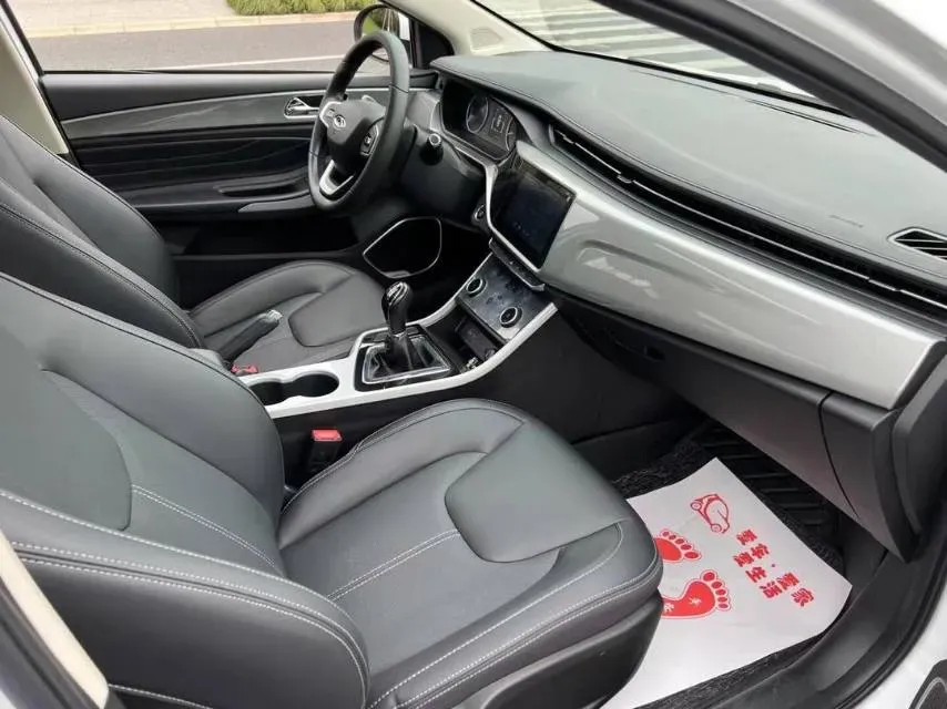 2019 Chery Arrizo 5 1.5L 116HP L4 5MT,autocango,china used car exporter,china ev exporter,chinese used car exporter,chinese used ev exporter