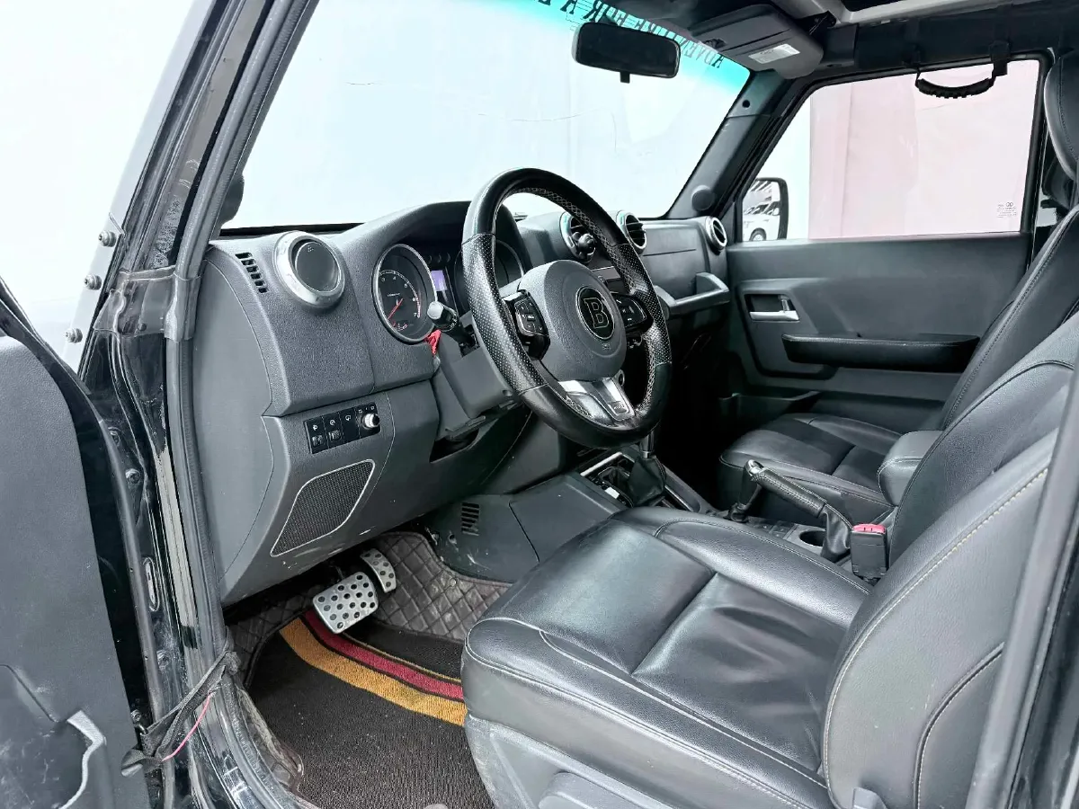 2018 Beijing BJ40 2.3T 250HP L4 6AT,autocango,china used car exporter,china ev exporter,chinese used car exporter,chinese used ev exporter