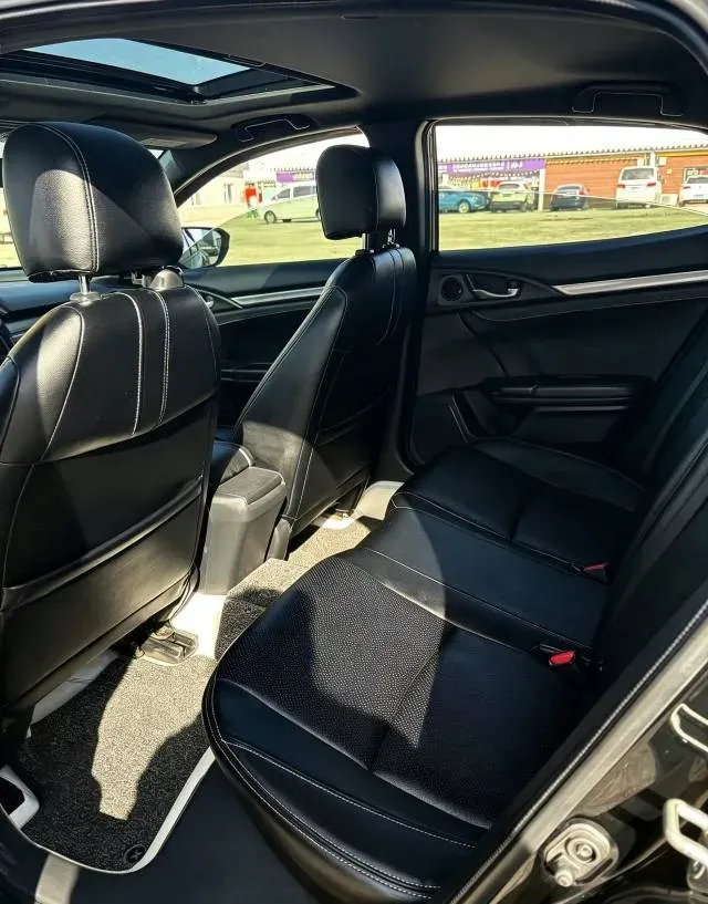 2021 Honda Civic 1.5T 177HP L4 CVT,autocango,china used car exporter,china ev exporter,chinese used car exporter,chinese used ev exporter