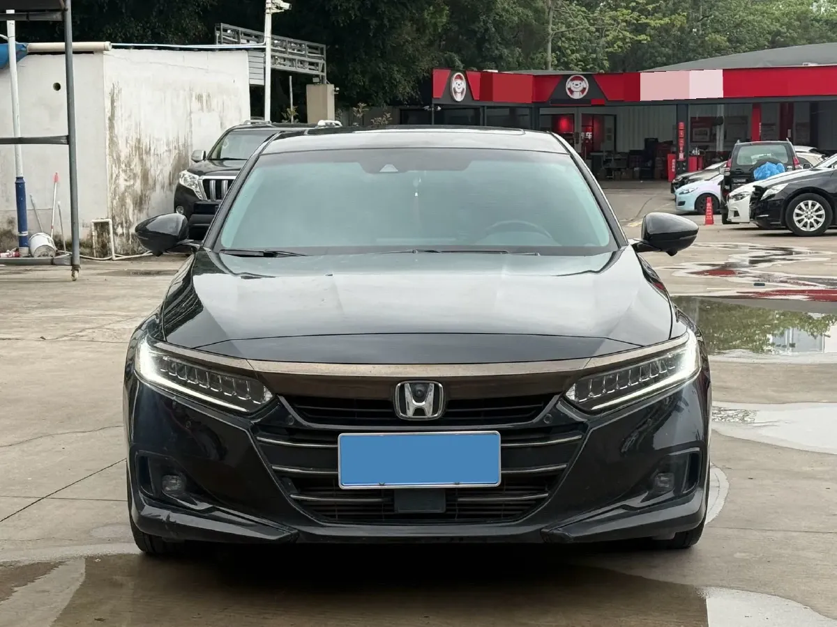 2022 Honda Accord 1.5T 194HP L4 CVT,autocango,china used car exporter,china ev exporter,chinese used car exporter,chinese used ev exporter