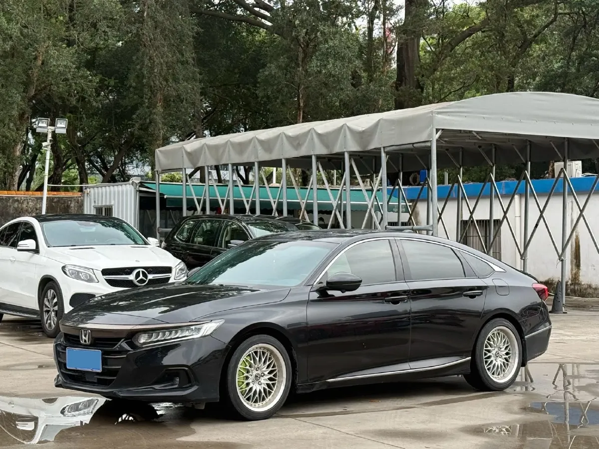 2022 Honda Accord 1.5T 194HP L4 CVT,autocango,china used car exporter,china ev exporter,chinese used car exporter,chinese used ev exporter