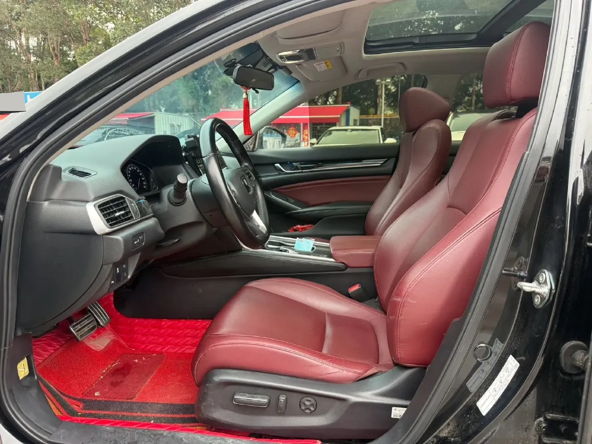 2022 Honda Accord 1.5T 194HP L4 CVT,autocango,china used car exporter,china ev exporter,chinese used car exporter,chinese used ev exporter