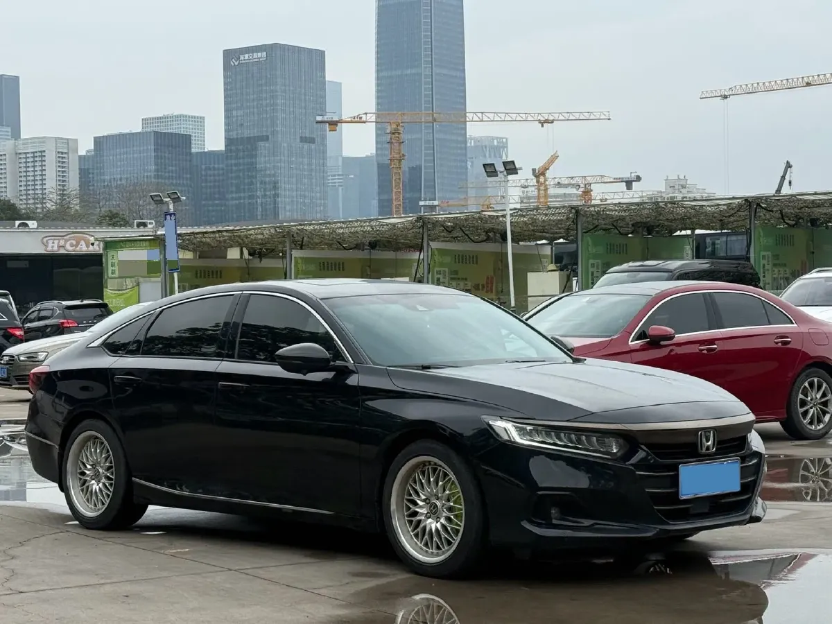 2022 Honda Accord 1.5T 194HP L4 CVT,autocango,china used car exporter,china ev exporter,chinese used car exporter,chinese used ev exporter