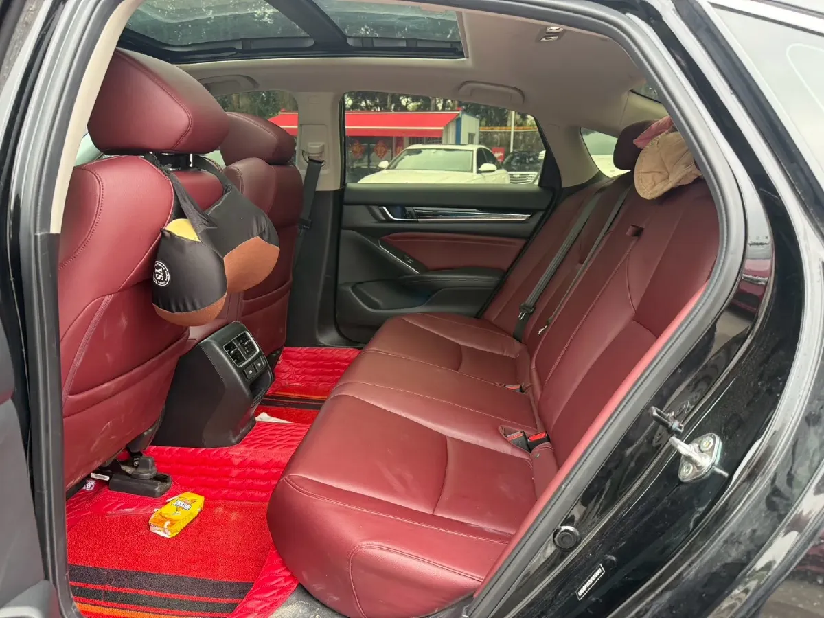 2022 Honda Accord 1.5T 194HP L4 CVT,autocango,china used car exporter,china ev exporter,chinese used car exporter,chinese used ev exporter