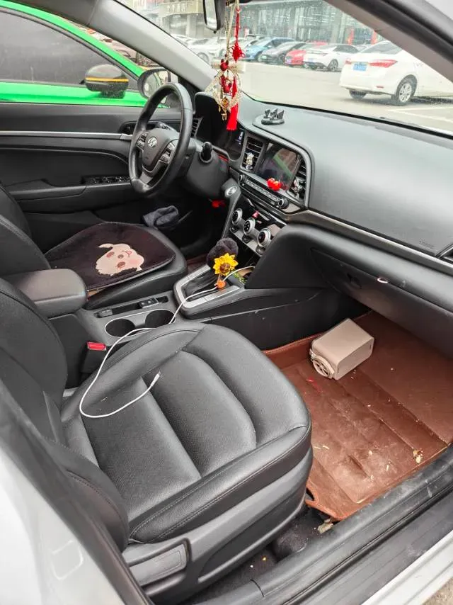 2019 Hyundai Elantra 1.5L 115HP L4 CVT,autocango,china used car exporter,china ev exporter,chinese used car exporter,chinese used ev exporter