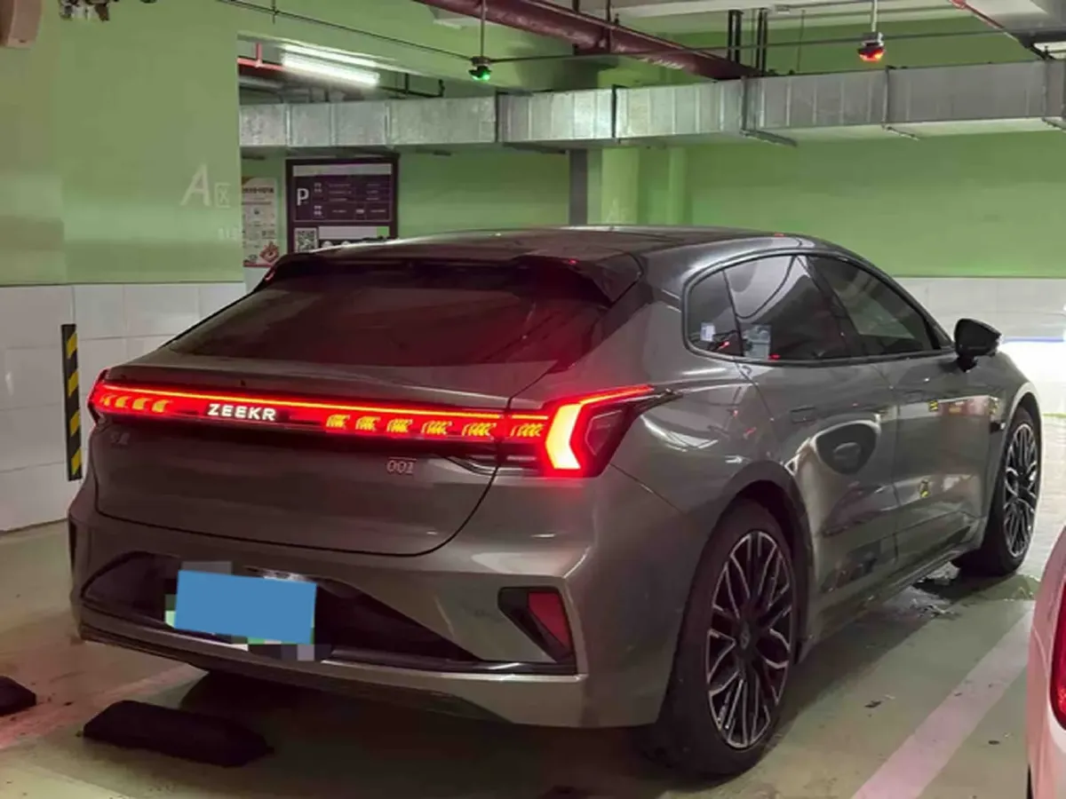 2024 Zeekr 001 BEV 100KWH,autocango,china used car exporter,china ev exporter,chinese used car exporter,chinese used ev exporter