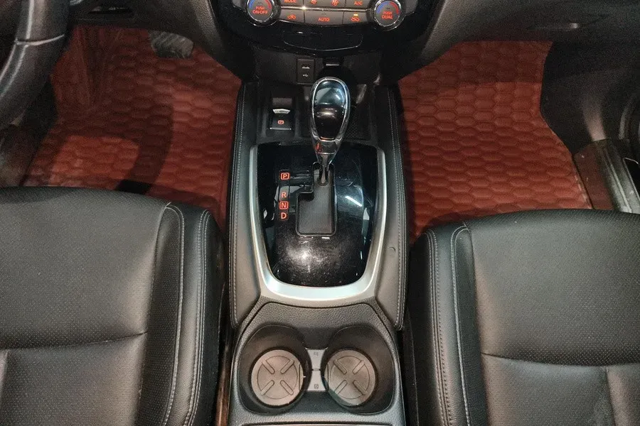 2020 Nissan X-Trail 2.0L 154HP L4 CVT,autocango,china used car exporter,china ev exporter,chinese used car exporter,chinese used ev exporter