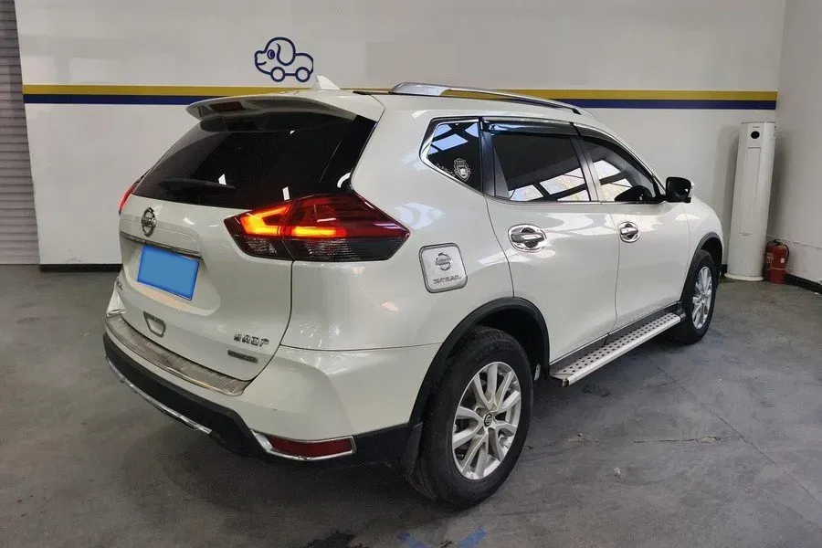2020 Nissan X-Trail 2.0L 154HP L4 CVT,autocango,china used car exporter,china ev exporter,chinese used car exporter,chinese used ev exporter