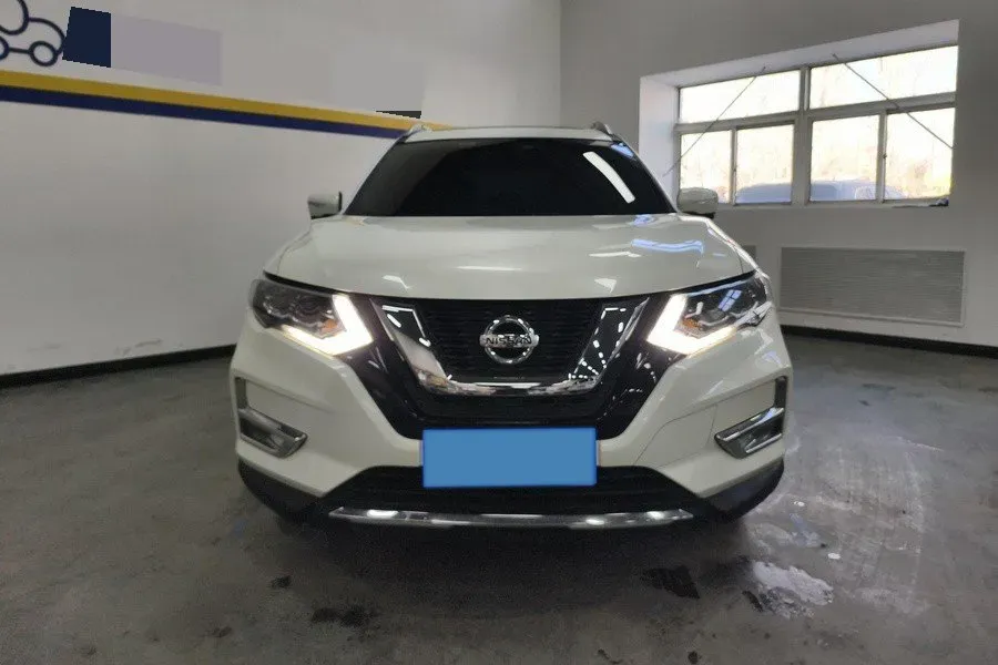 2020 Nissan X-Trail 2.0L 154HP L4 CVT,autocango,china used car exporter,china ev exporter,chinese used car exporter,chinese used ev exporter