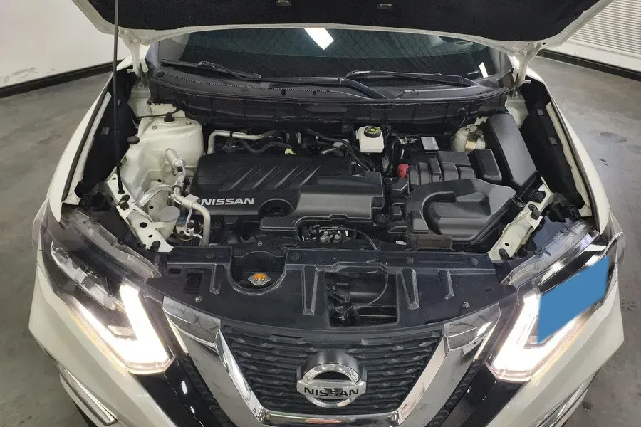 2020 Nissan X-Trail 2.0L 154HP L4 CVT,autocango,china used car exporter,china ev exporter,chinese used car exporter,chinese used ev exporter