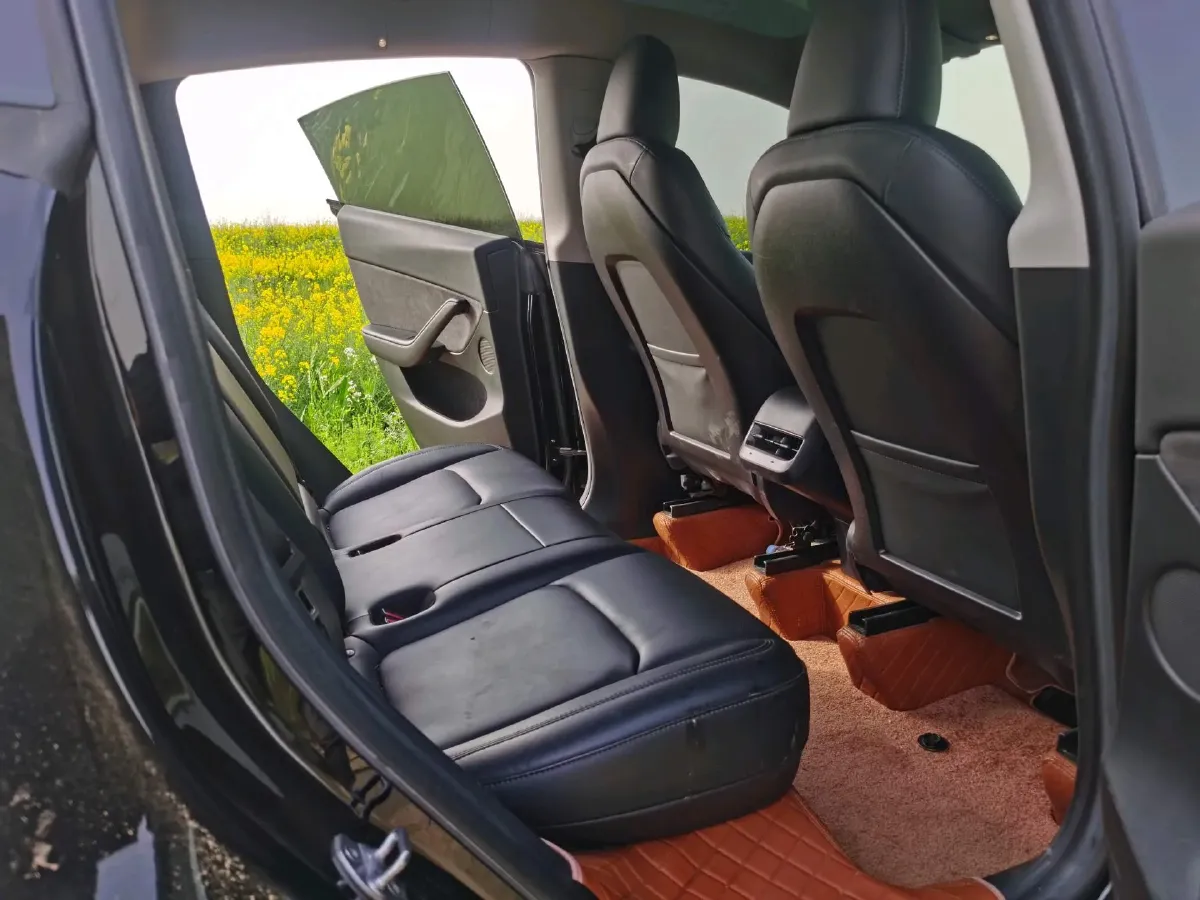 2022 Tesla Model Y BEV 60KWH,autocango,china used car exporter,china ev exporter,chinese used car exporter,chinese used ev exporter