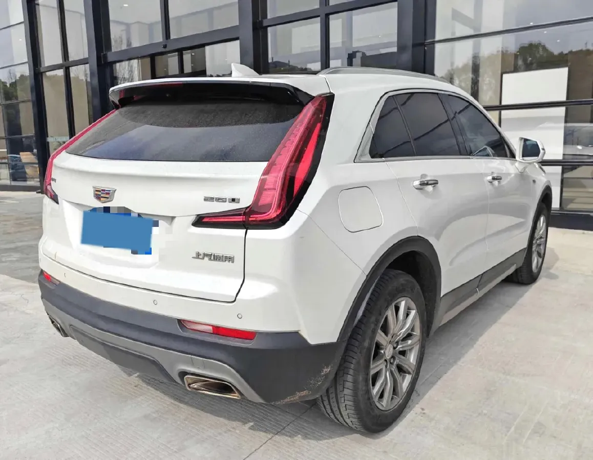 2020 Cadillac XT4 2.0T 241HP L4 9AT,autocango,china used car exporter,china ev exporter,chinese used car exporter,chinese used ev exporter